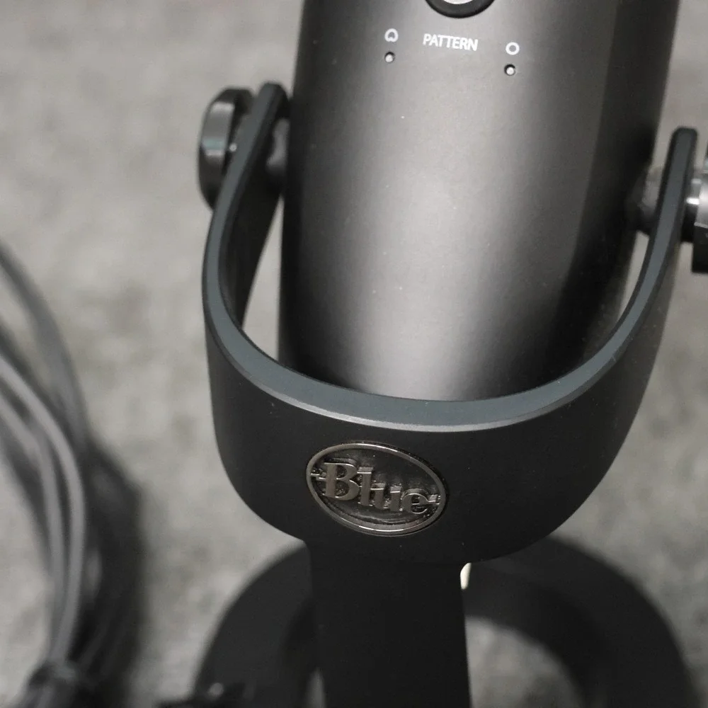 Blue Yeti Nano USB Condenser Desktop Microphone Black USB-C Cable Streaming